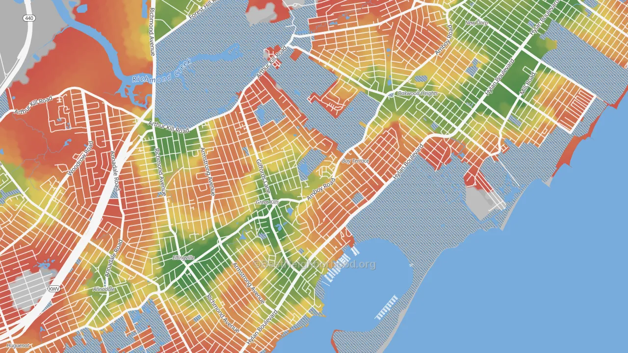 Walk Grade map of Great Kills, Staten Island, NY, walkable areas in green and car-dependent areas in red