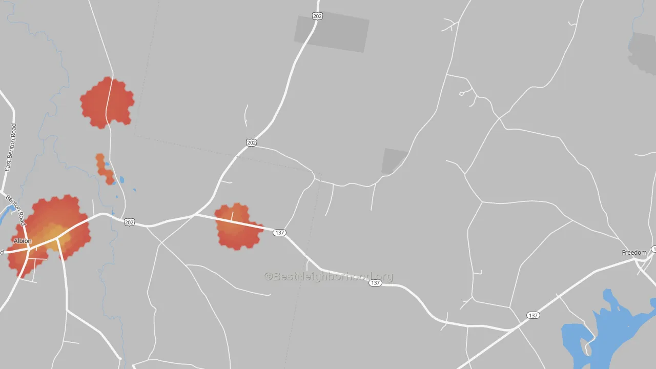 Walk Grade map of Greens Corner, ME, walkable areas in green and car-dependent areas in red