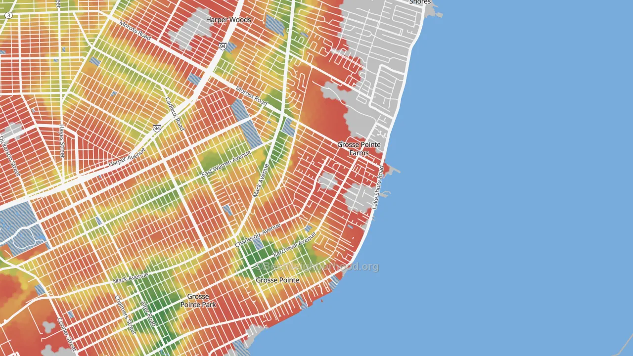 Walk Grade map of Grosse Pointe Farms, MI, walkable areas in green and car-dependent areas in red