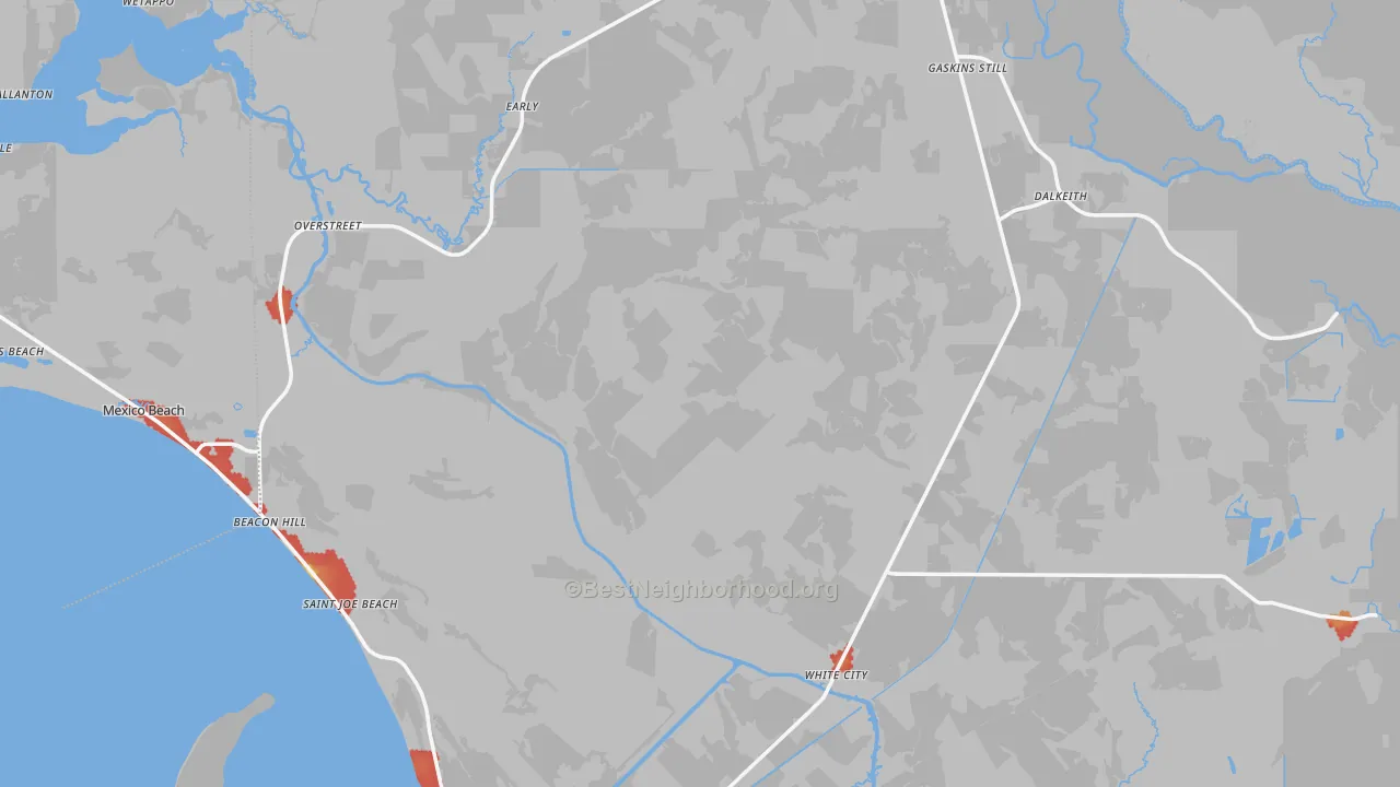 Walk Grade map of Gulf County, FL, walkable areas in green and car-dependent areas in red
