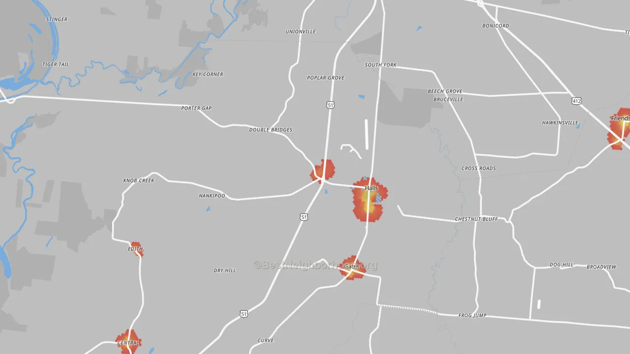 Walk Grade map of Halls, TN, walkable areas in green and car-dependent areas in red