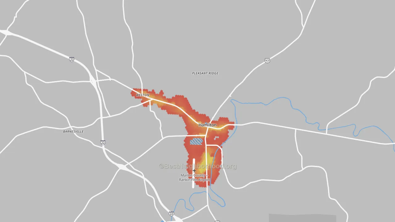 Walk Grade map of Hamilton, AL, walkable areas in green and car-dependent areas in red