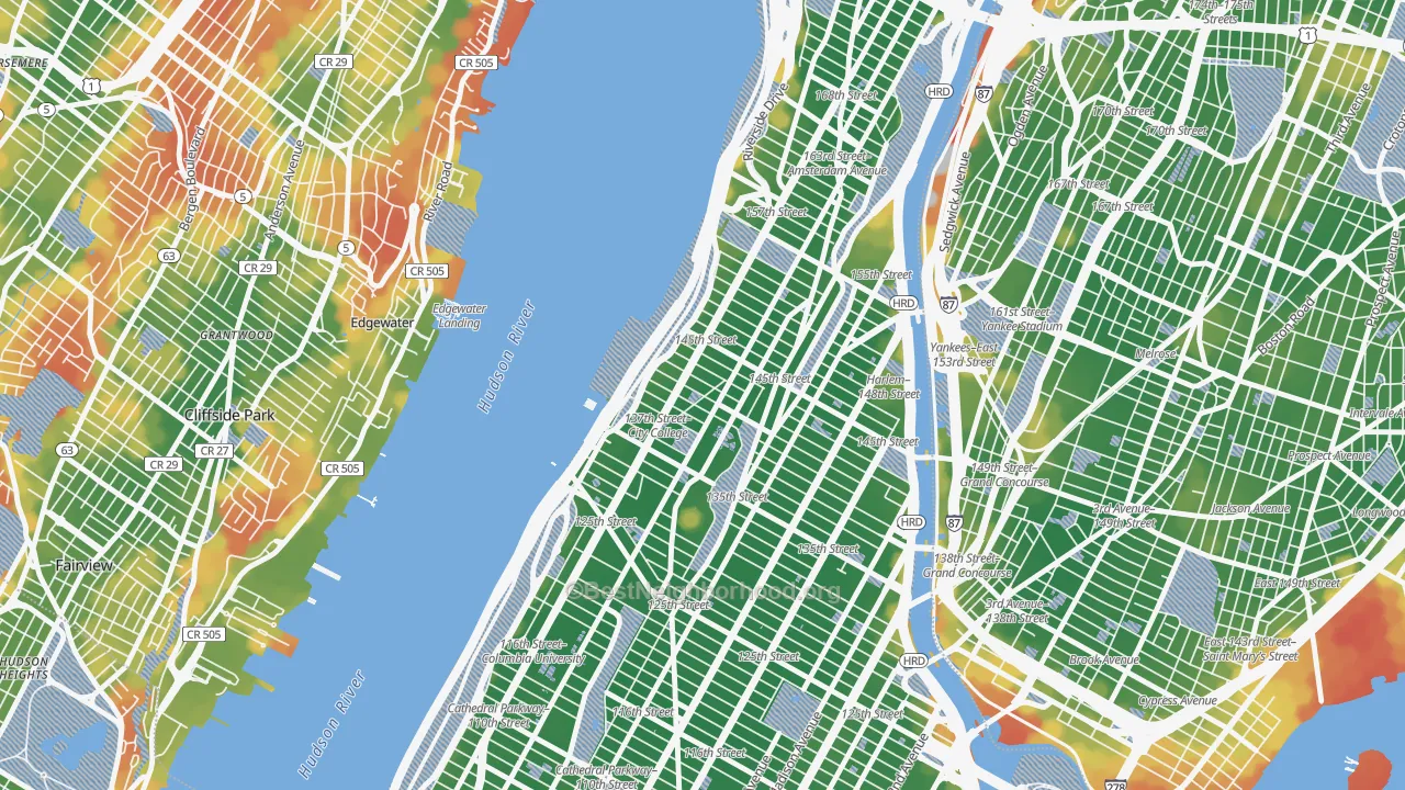 Walk Grade map of Hamilton Heights, Manhattan, NY, walkable areas in green and car-dependent areas in red