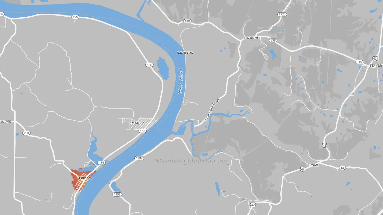 Walk Grade map of Hamilton, KY, walkable areas in green and car-dependent areas in red