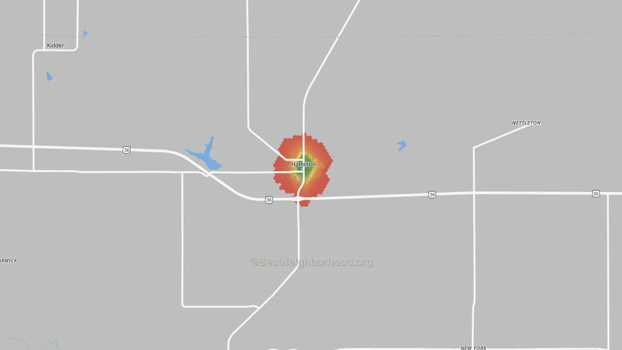 Walk Grade map of Hamilton, MO, walkable areas in green and car-dependent areas in red