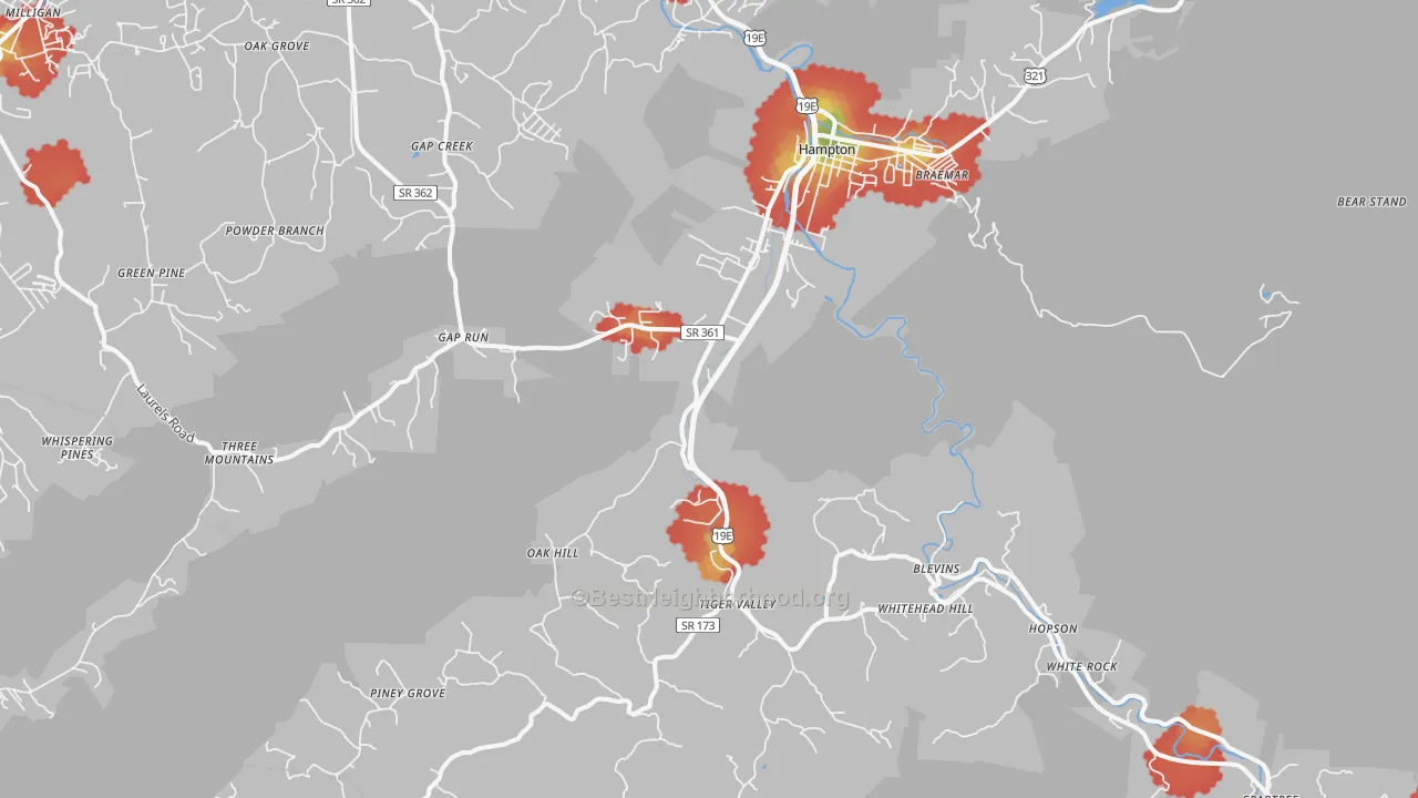 Walk Grade map of Hampton, TN, walkable areas in green and car-dependent areas in red