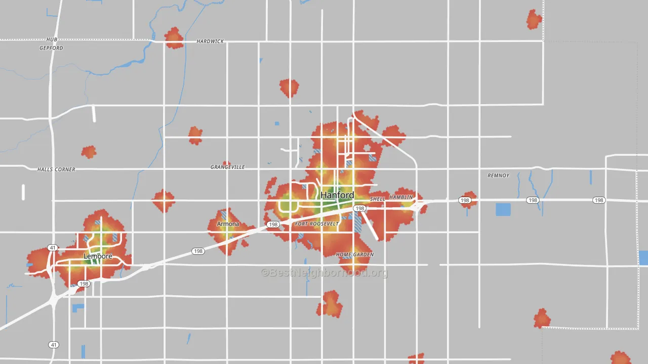 Walk Grade map of Hanford, CA, walkable areas in green and car-dependent areas in red