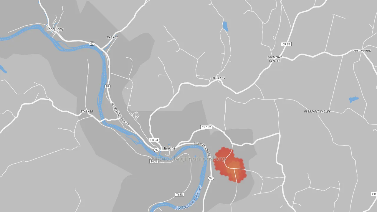 Walk Grade map of Hankins, NY, walkable areas in green and car-dependent areas in red