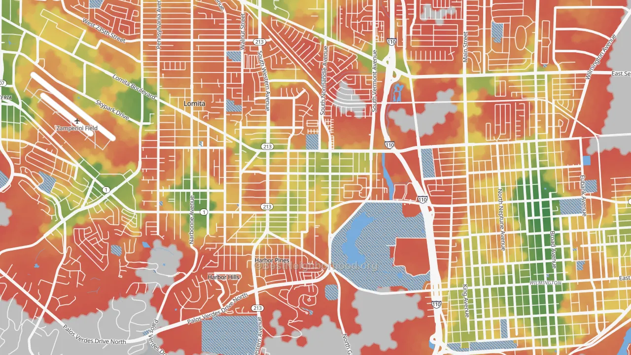 Walk Grade map of Harbor City, CA, walkable areas in green and car-dependent areas in red