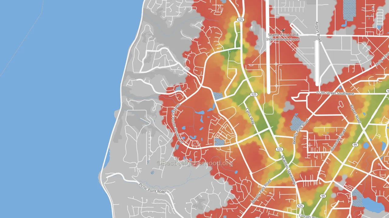 Walk Grade map of Harbour Pointe, Mukilteo, WA, walkable areas in green and car-dependent areas in red