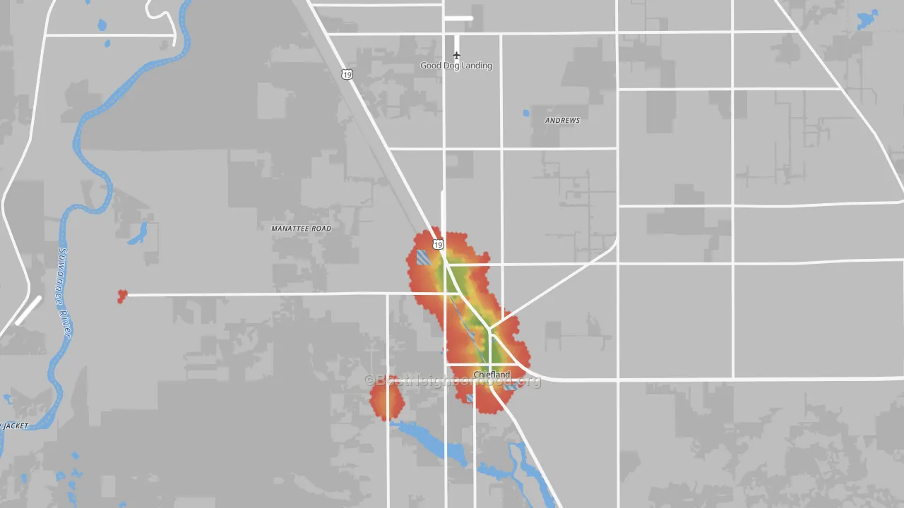 Walk Grade map of Hardeetown, FL, walkable areas in green and car-dependent areas in red