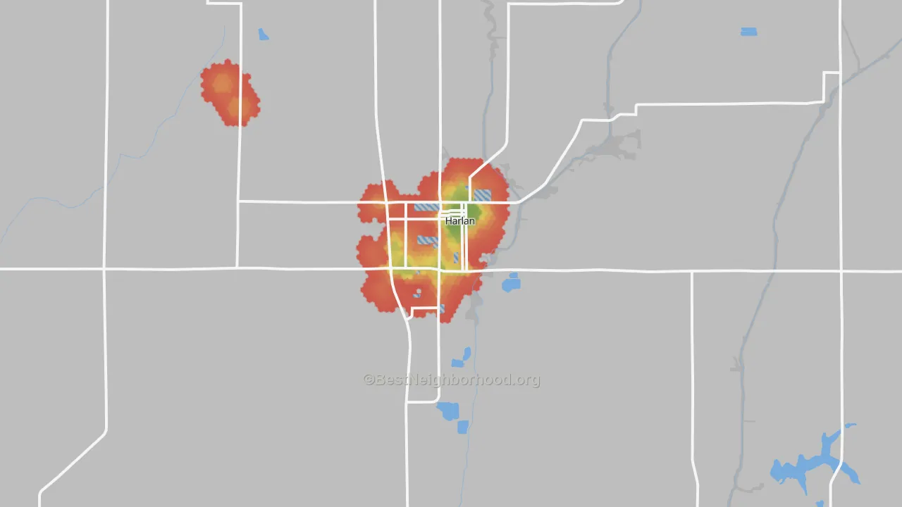 Walk Grade map of Harlan, IA, walkable areas in green and car-dependent areas in red