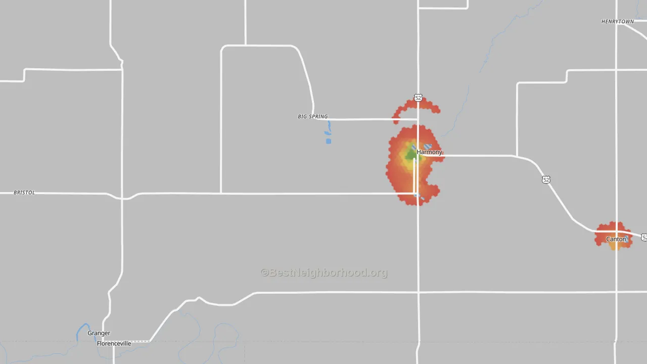 Walk Grade map of Harmony, MN, walkable areas in green and car-dependent areas in red