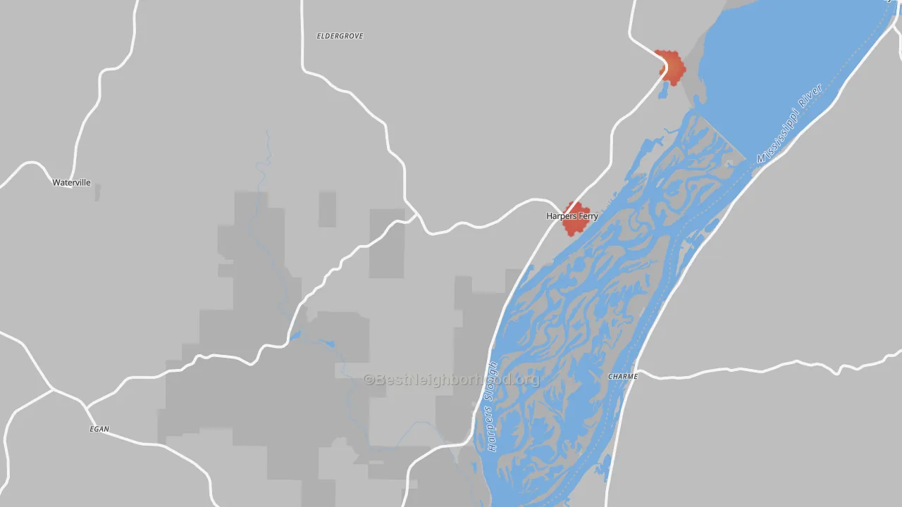 Walk Grade map of Harpers Ferry, IA, walkable areas in green and car-dependent areas in red