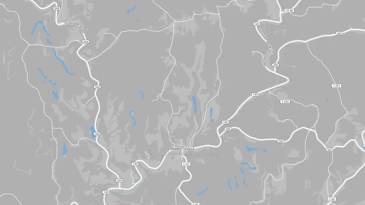Walk Grade map of Harriettsville, OH, walkable areas in green and car-dependent areas in red