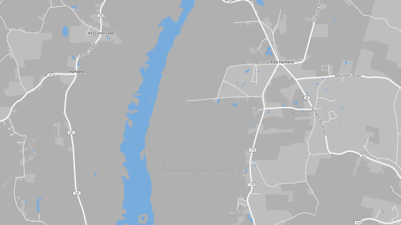 Walk Grade map of Hartland, CT, walkable areas in green and car-dependent areas in red
