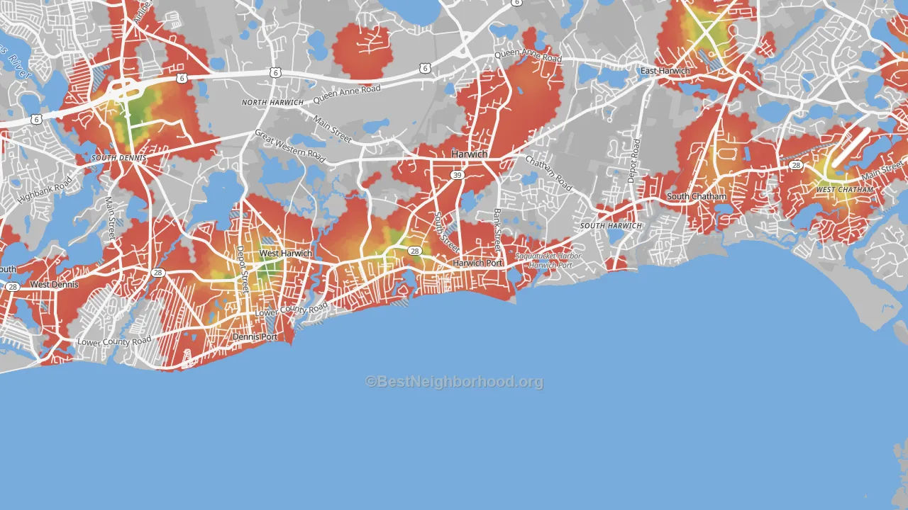 Walk Grade map of Harwich Port, MA, walkable areas in green and car-dependent areas in red