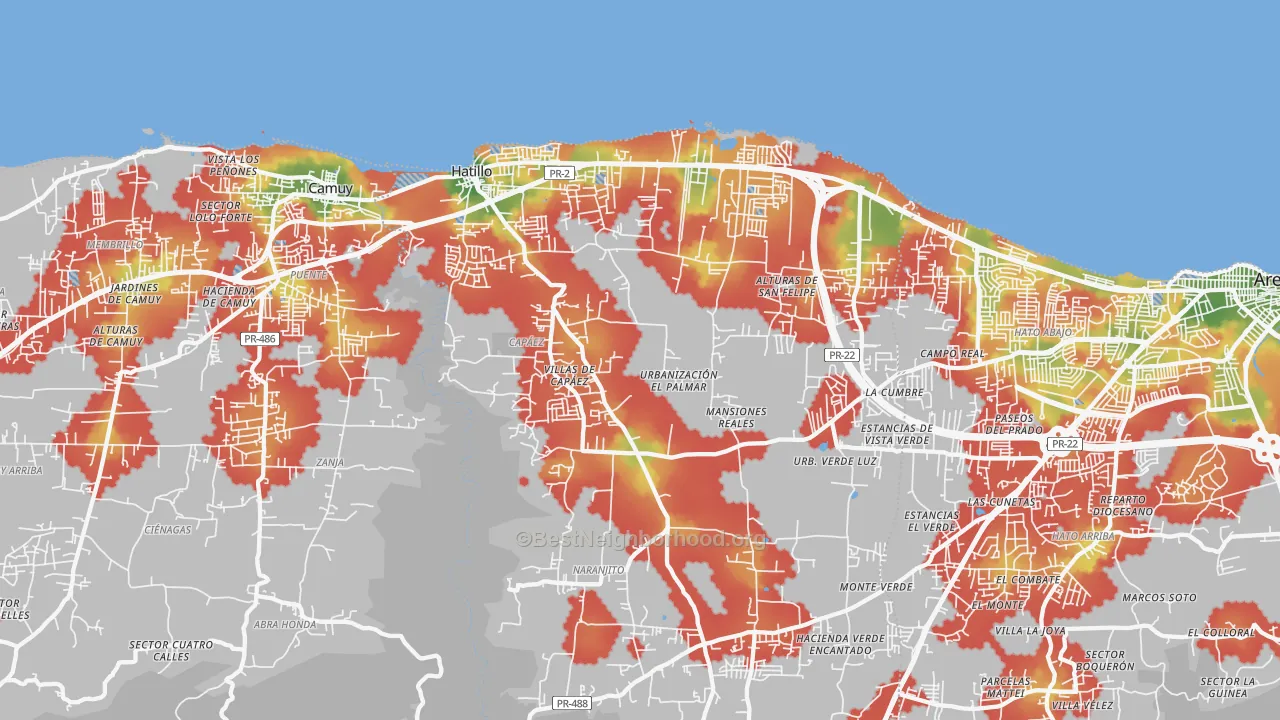 Walk Grade map of Hatillo, PR, walkable areas in green and car-dependent areas in red