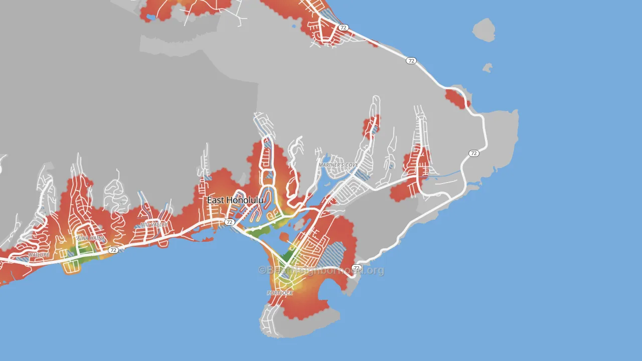 Walk Grade map of Hawaii Kai, East Honolulu, HI, walkable areas in green and car-dependent areas in red