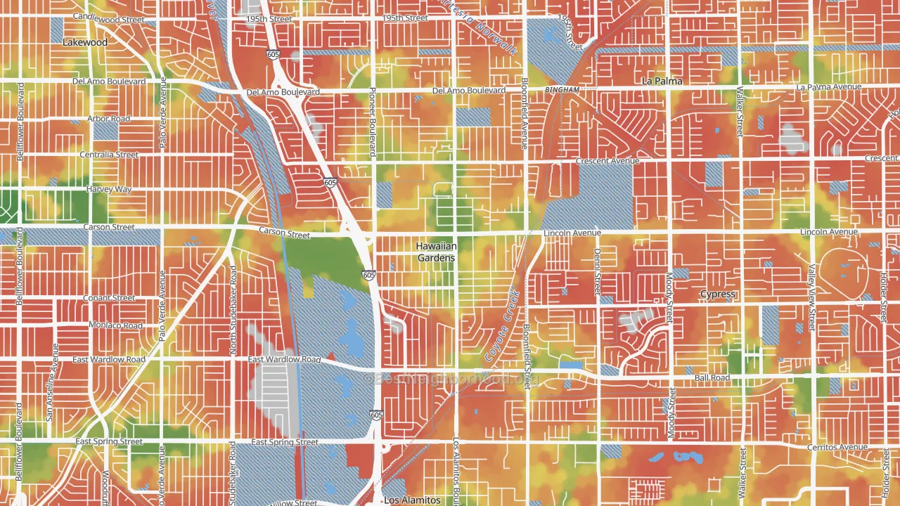Walk Grade map of Hawaiian Gardens, CA, walkable areas in green and car-dependent areas in red