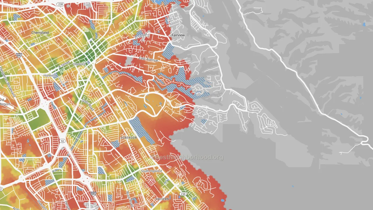 Walk Grade map of Hayward Highland, Hayward, CA, walkable areas in green and car-dependent areas in red