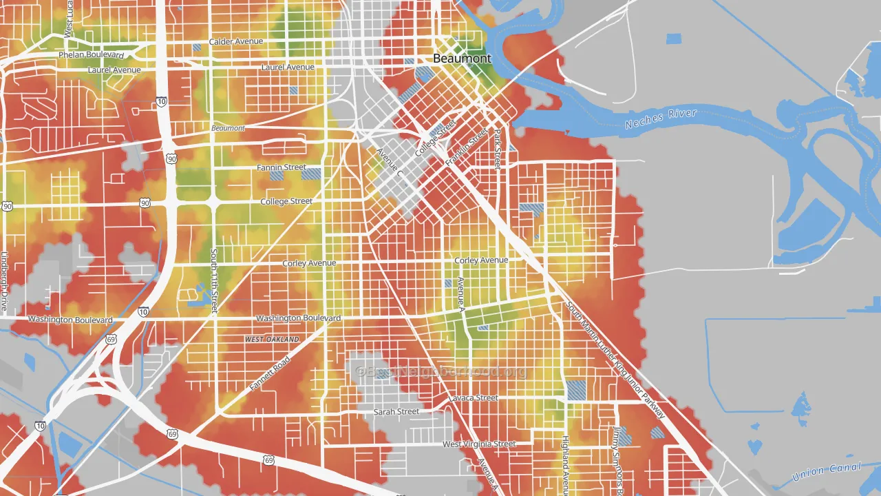 Walk Grade map of Heart of the City, Beaumont, TX, walkable areas in green and car-dependent areas in red