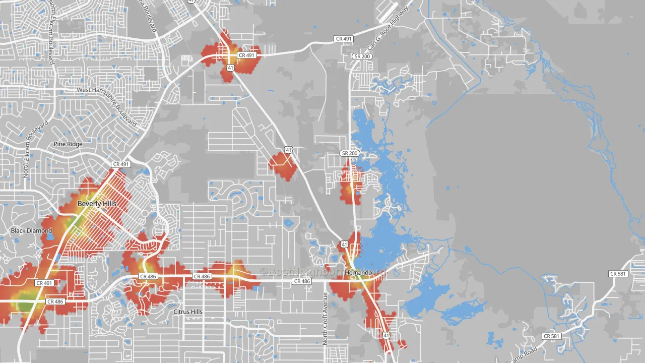 Walk Grade map of Hernando, FL, walkable areas in green and car-dependent areas in red