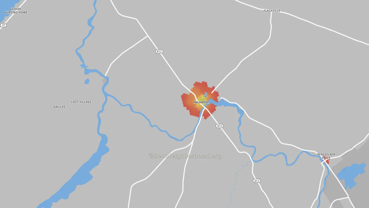 Walk Grade map of Heuvelton, NY, walkable areas in green and car-dependent areas in red