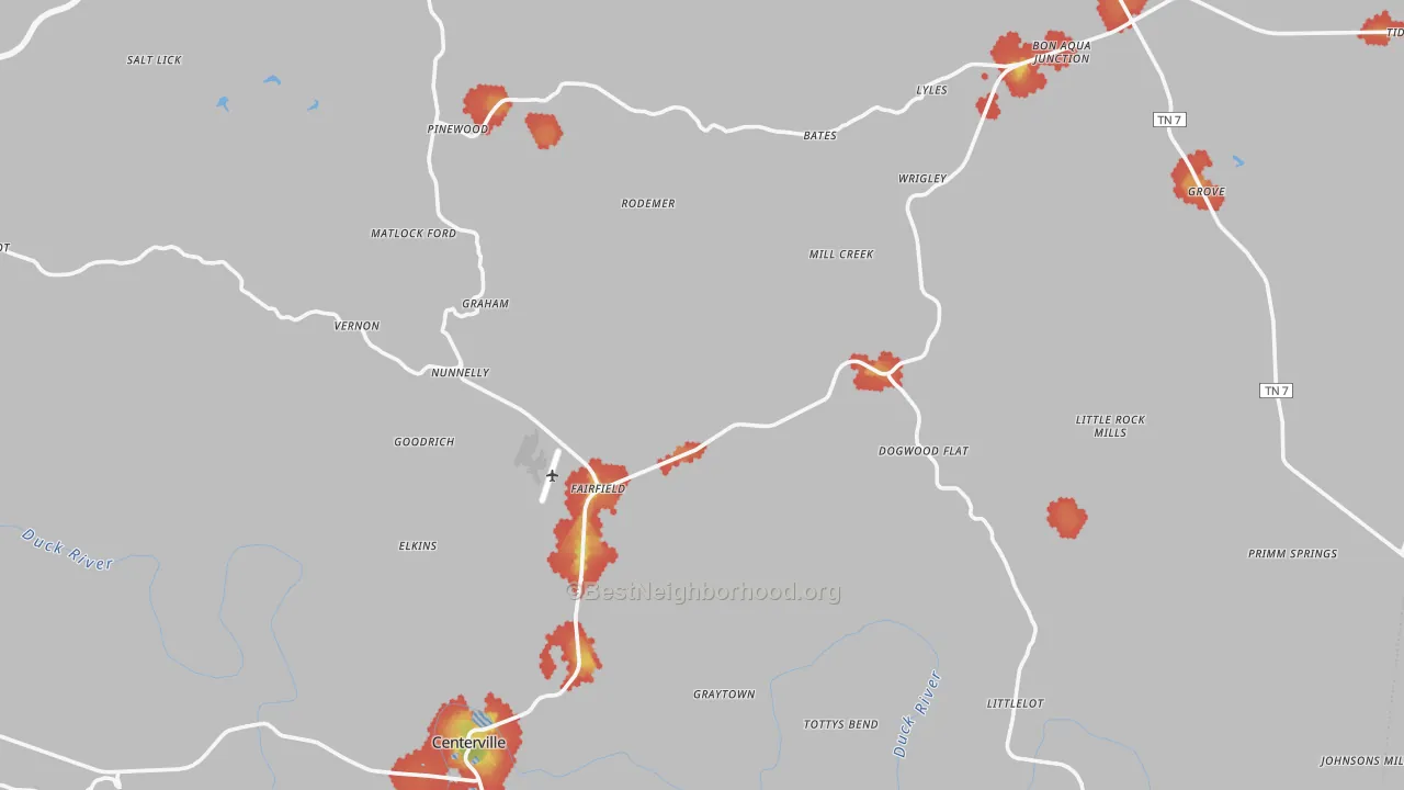 Walk Grade map of Hickman County, TN, walkable areas in green and car-dependent areas in red