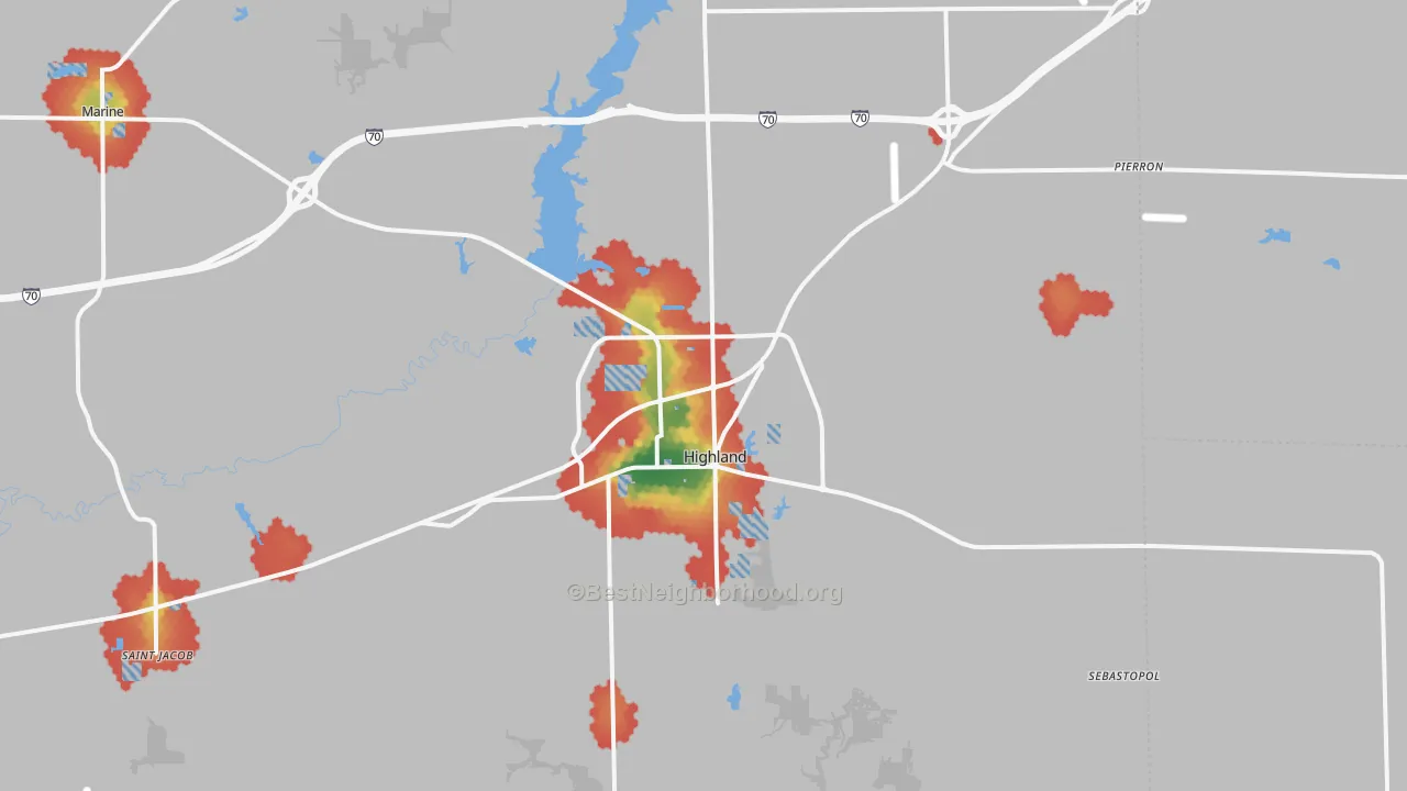 Walk Grade map of Highland, IL, walkable areas in green and car-dependent areas in red
