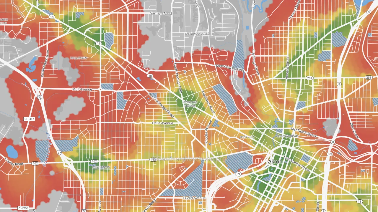 Walk Grade map of Highland Square, Akron, OH, walkable areas in green and car-dependent areas in red