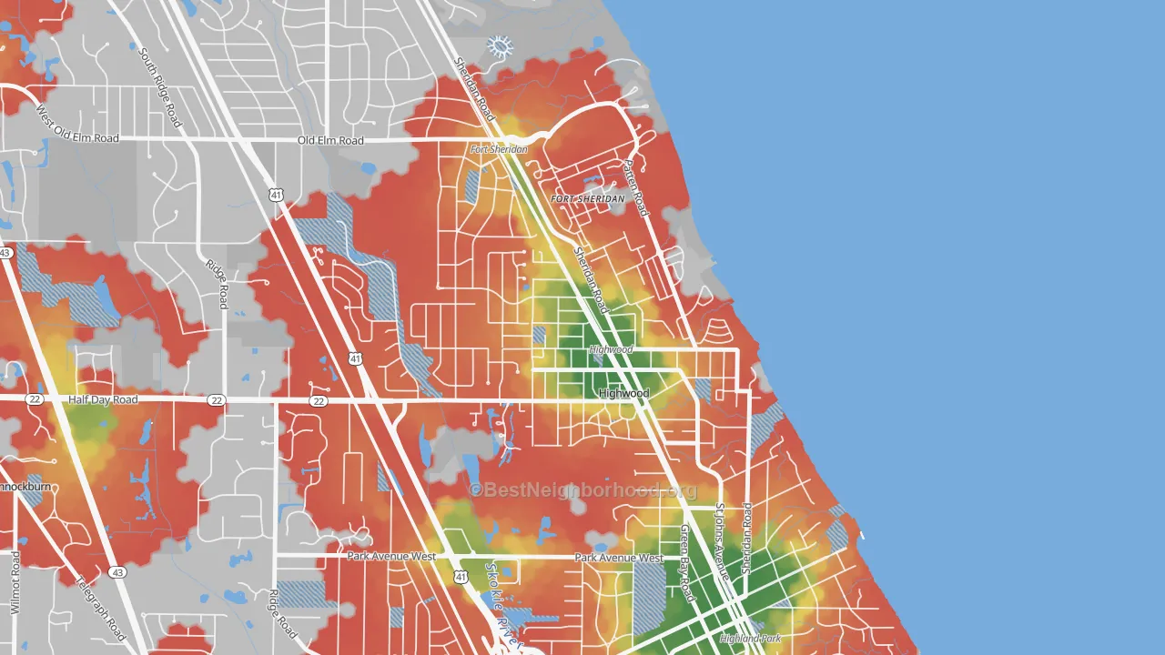 Walk Grade map of Highwood, IL, walkable areas in green and car-dependent areas in red