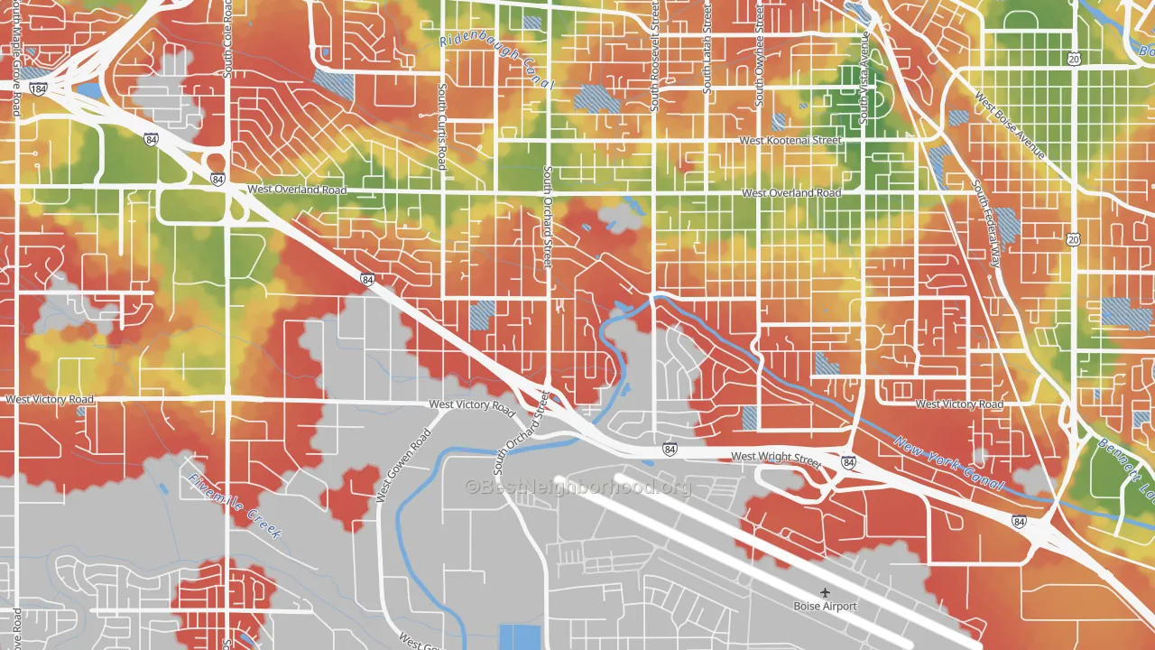 Walk Grade map of Hillcrest, Boise, ID, walkable areas in green and car-dependent areas in red