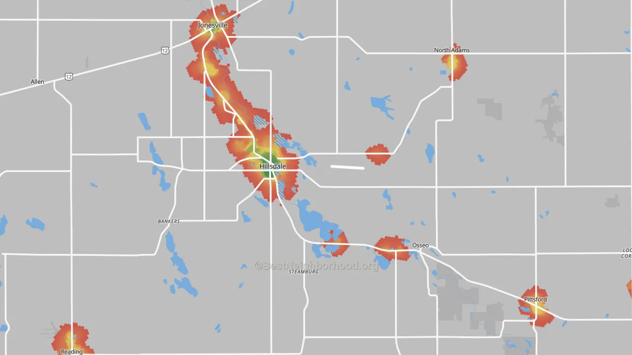 Walk Grade map of Hillsdale County, MI, walkable areas in green and car-dependent areas in red