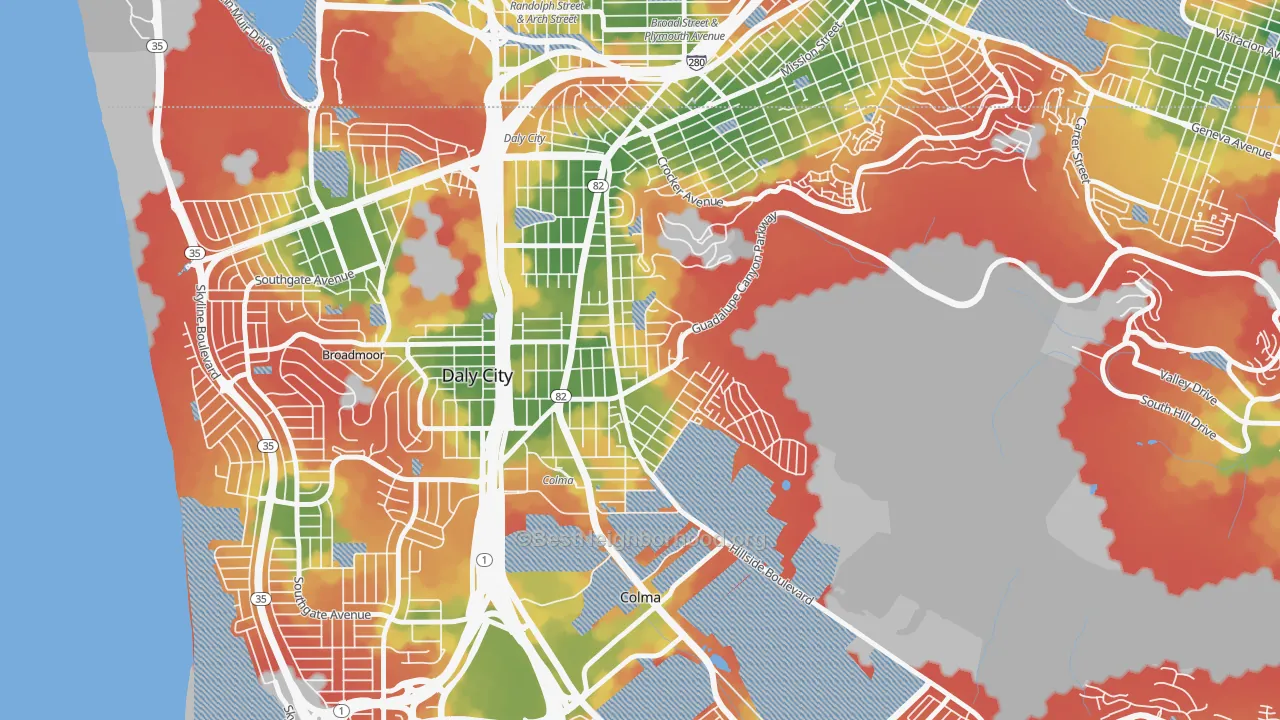 Walk Grade map of Hillside, Daly City, CA, walkable areas in green and car-dependent areas in red