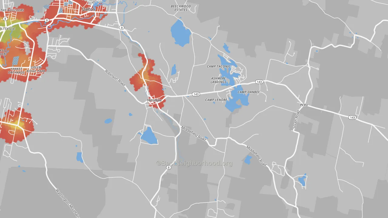 Walk Grade map of Hinsdale, MA, walkable areas in green and car-dependent areas in red