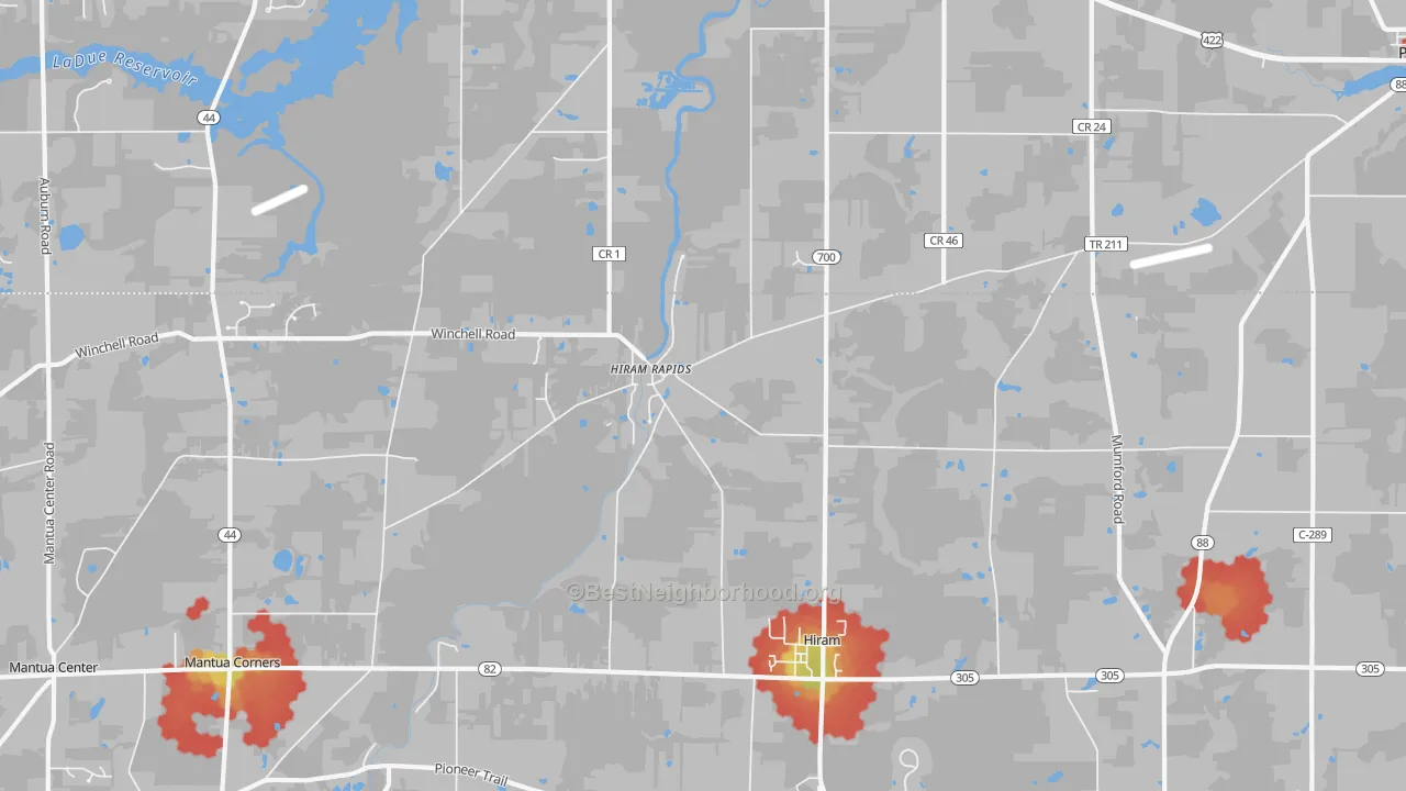 Walk Grade map of Hiram Rapids, OH, walkable areas in green and car-dependent areas in red