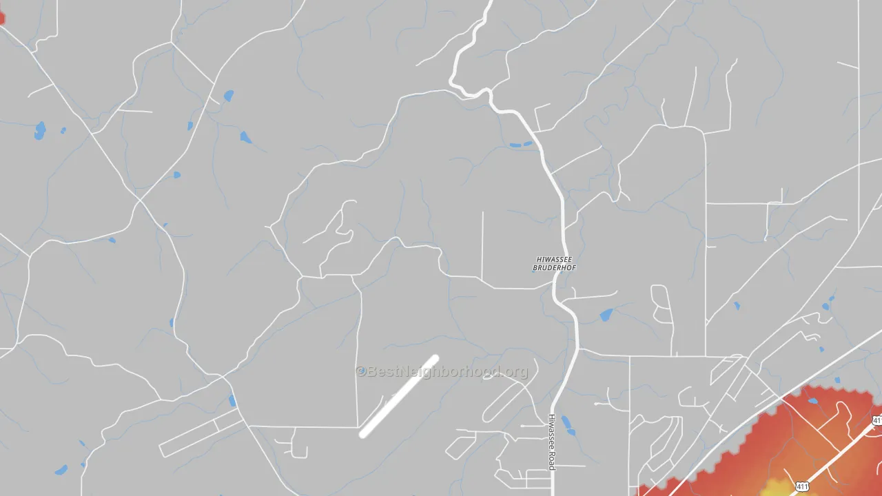 Walk Grade map of Hiwassee College, TN, walkable areas in green and car-dependent areas in red