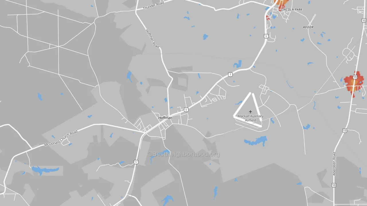 Walk Grade map of Hoffman, NC, walkable areas in green and car-dependent areas in red