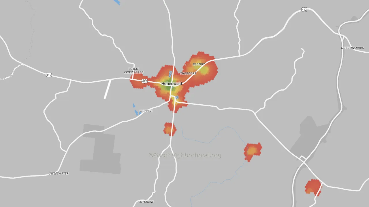 Walk Grade map of Hohenwald, TN, walkable areas in green and car-dependent areas in red