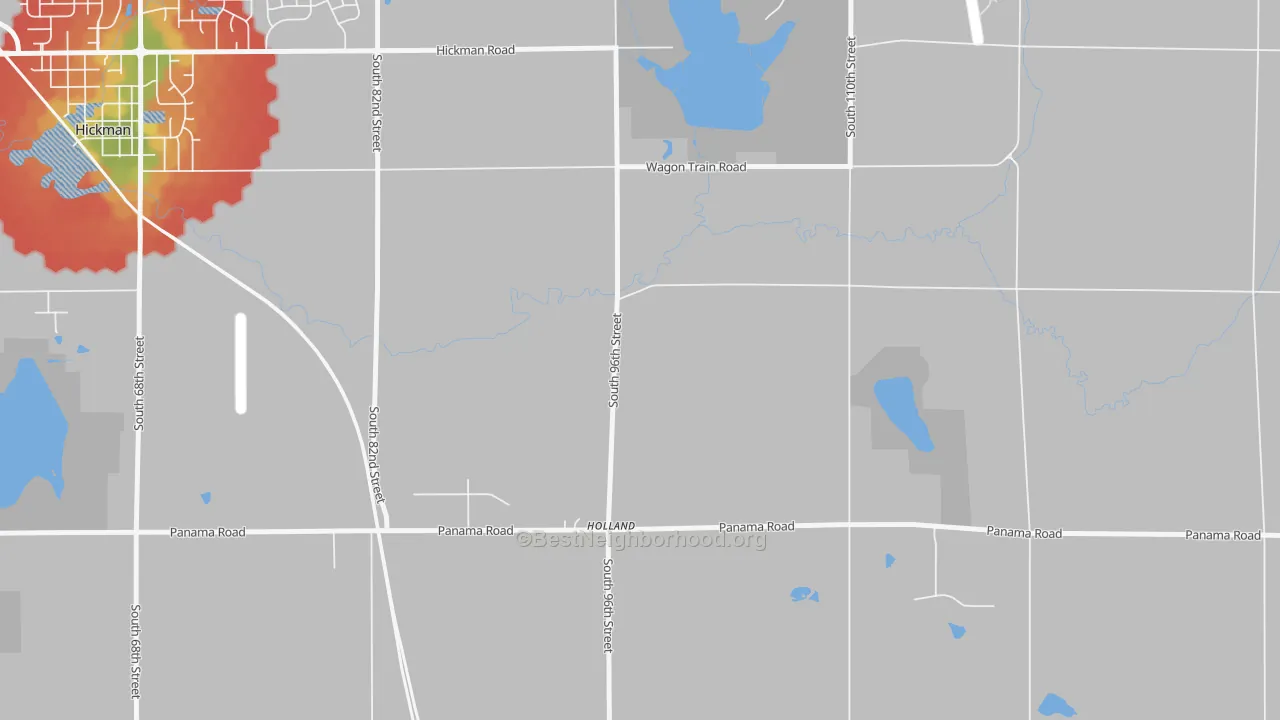 Walk Grade map of Holland, NE, walkable areas in green and car-dependent areas in red