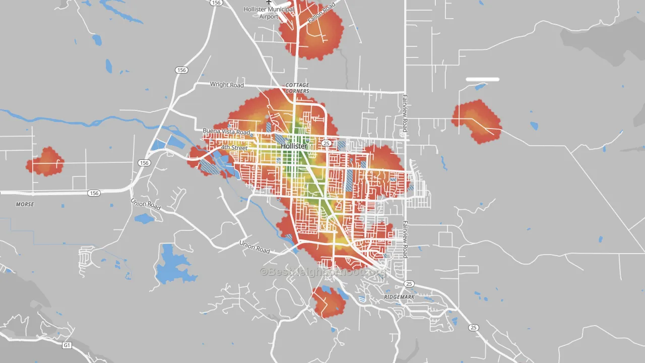 Walk Grade map of Hollister, CA, walkable areas in green and car-dependent areas in red