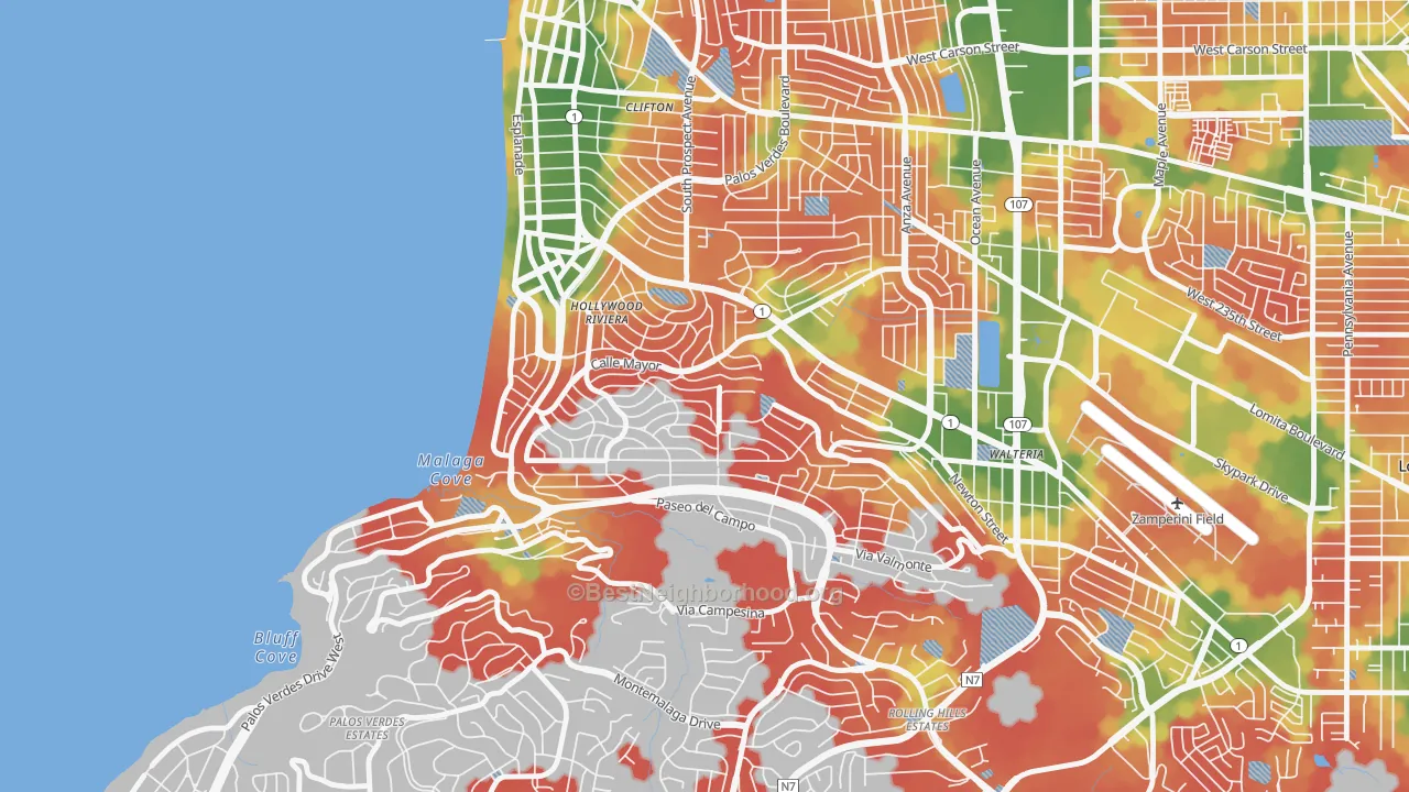 Walk Grade map of Hollywood Riviera, Redondo Beach, CA, walkable areas in green and car-dependent areas in red