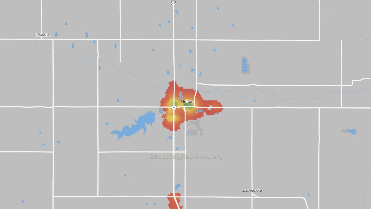 Walk Grade map of Holton, KS, walkable areas in green and car-dependent areas in red