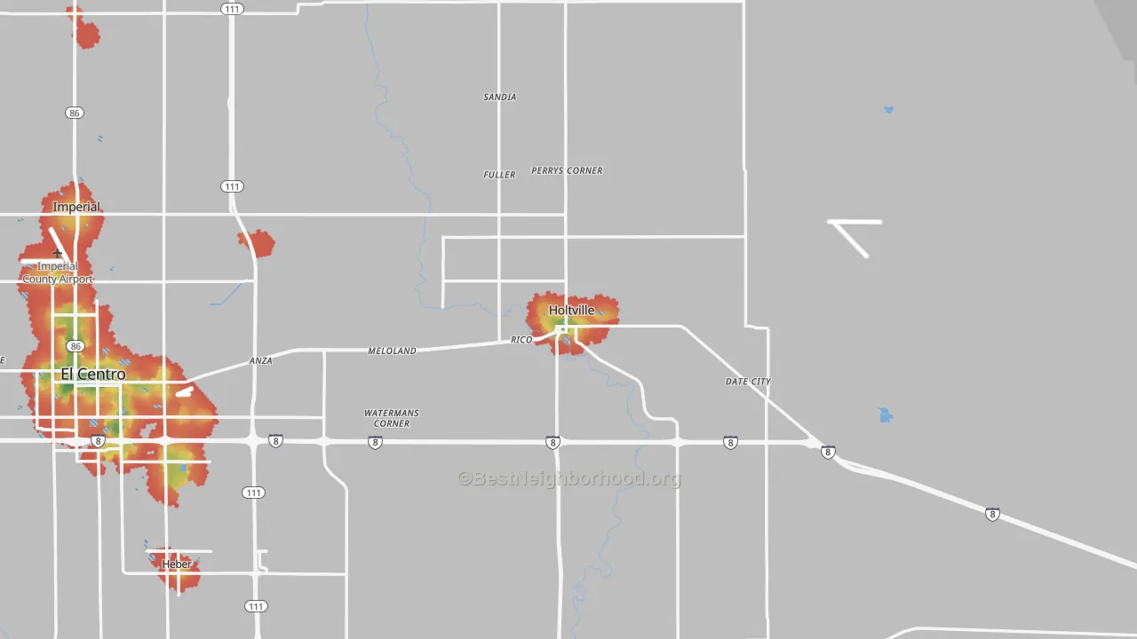 Walk Grade map of Holtville, CA, walkable areas in green and car-dependent areas in red