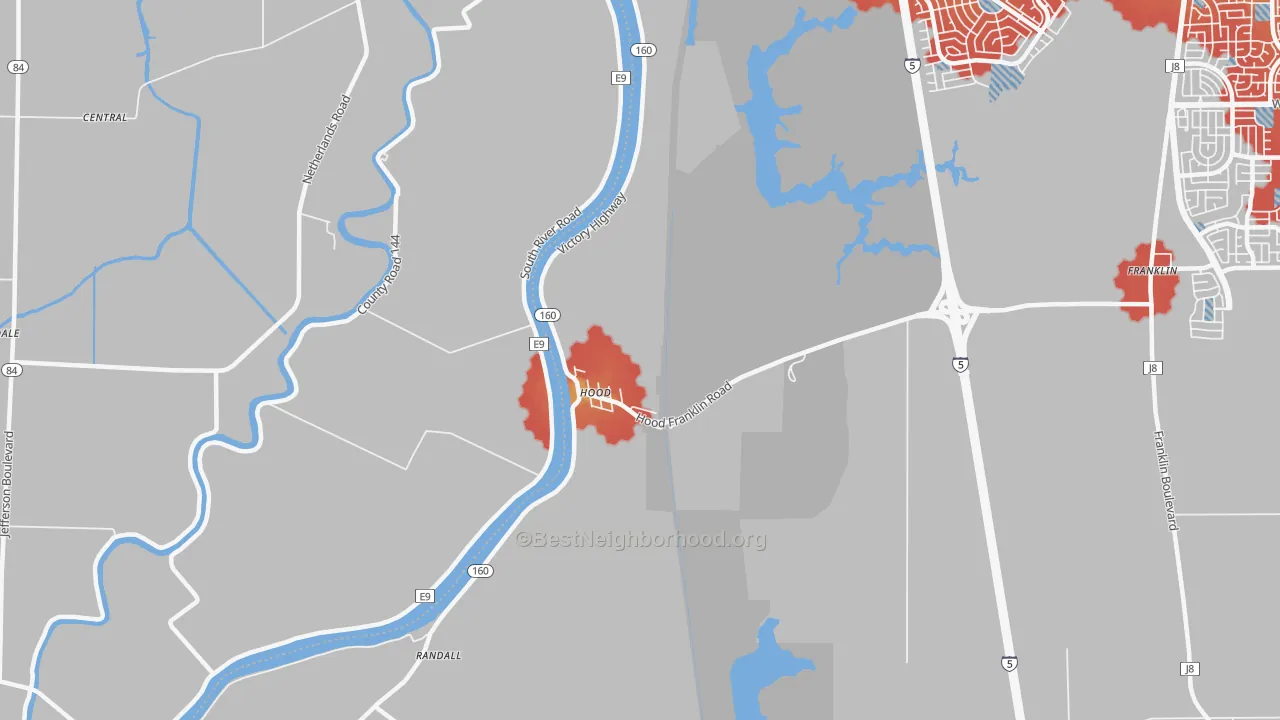 Walk Grade map of Hood, CA, walkable areas in green and car-dependent areas in red
