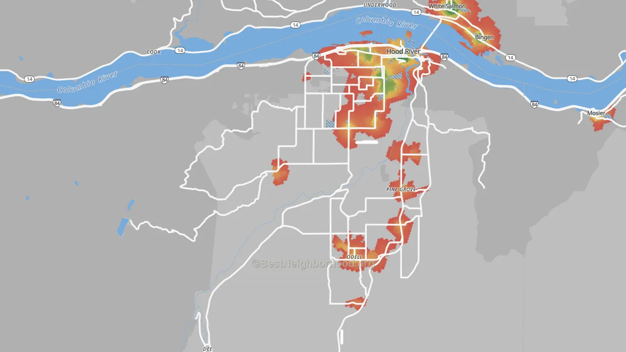 Walk Grade map of Hood River County, OR, walkable areas in green and car-dependent areas in red