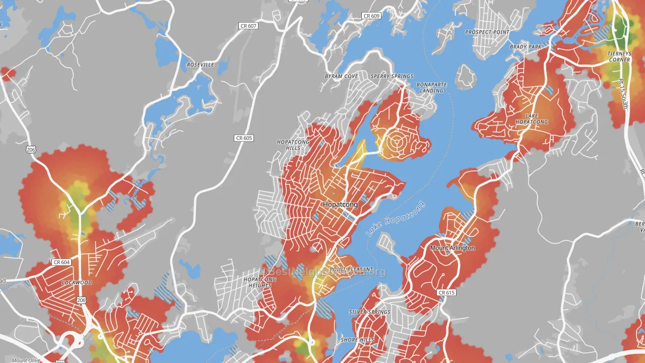 Walk Grade map of Hopatcong, NJ, walkable areas in green and car-dependent areas in red