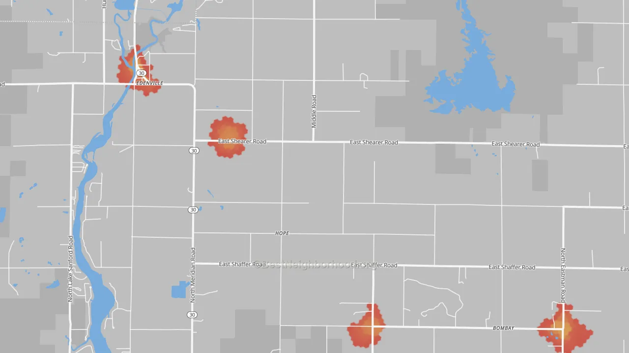 Walk Grade map of Hope, MI, walkable areas in green and car-dependent areas in red