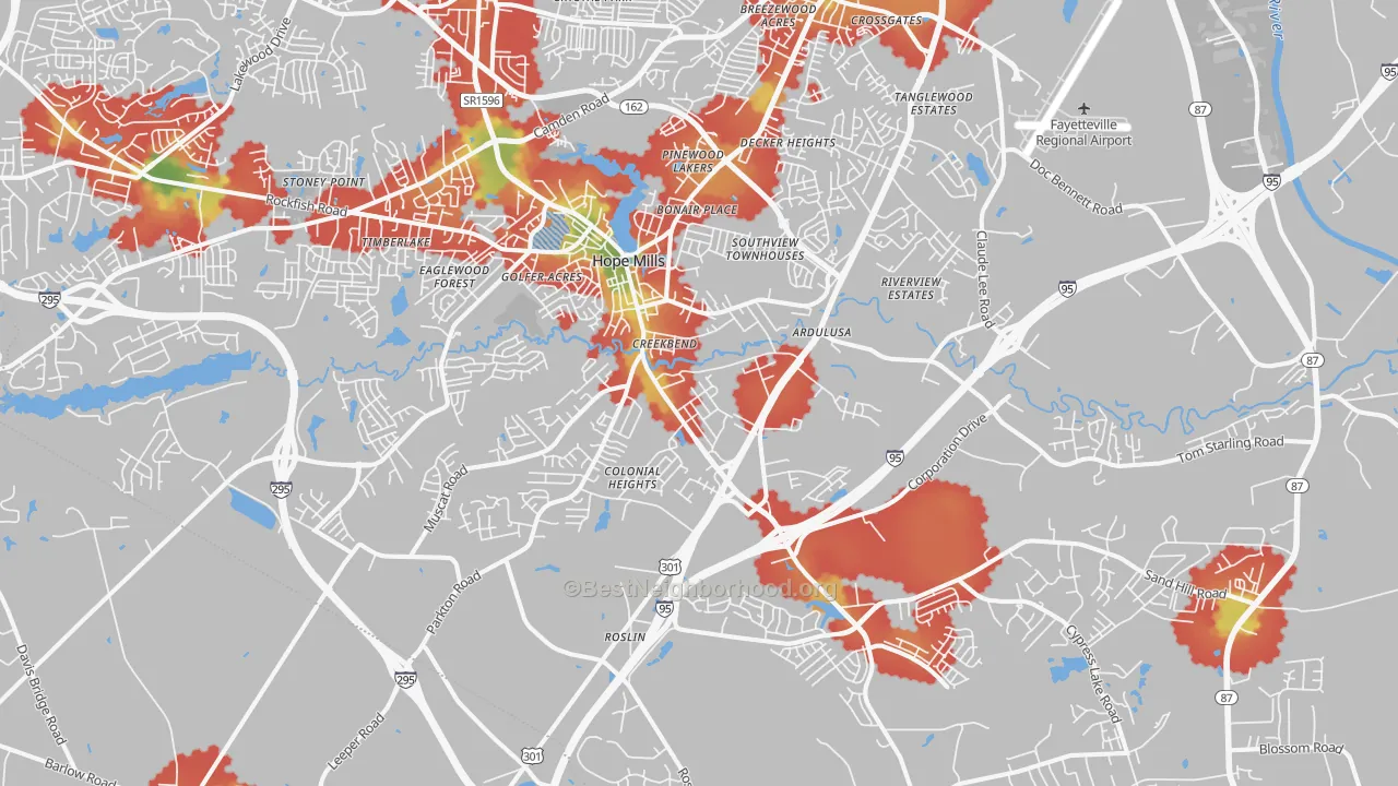 Walk Grade map of Hope Mills, NC, walkable areas in green and car-dependent areas in red